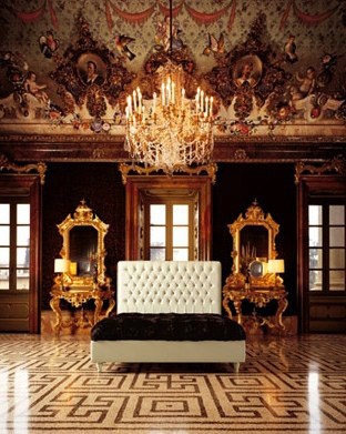 Bed with high headboard Charme, Mascheroni