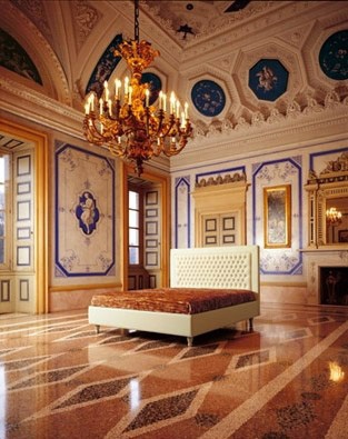 Bed with high headboard Notte Italiana, Mascheroni