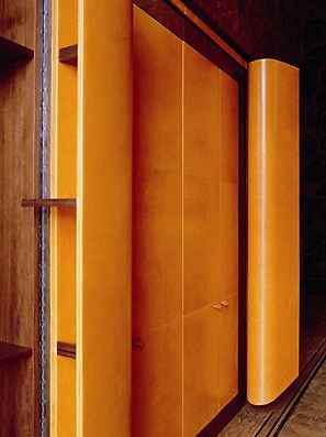 Bookcase Planet Liberia, Mascheroni