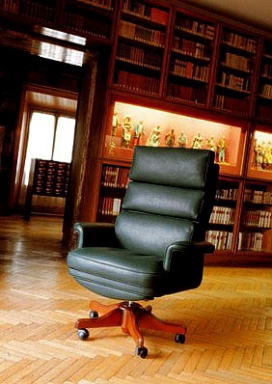 Armchair 135 Congress / Congress 127