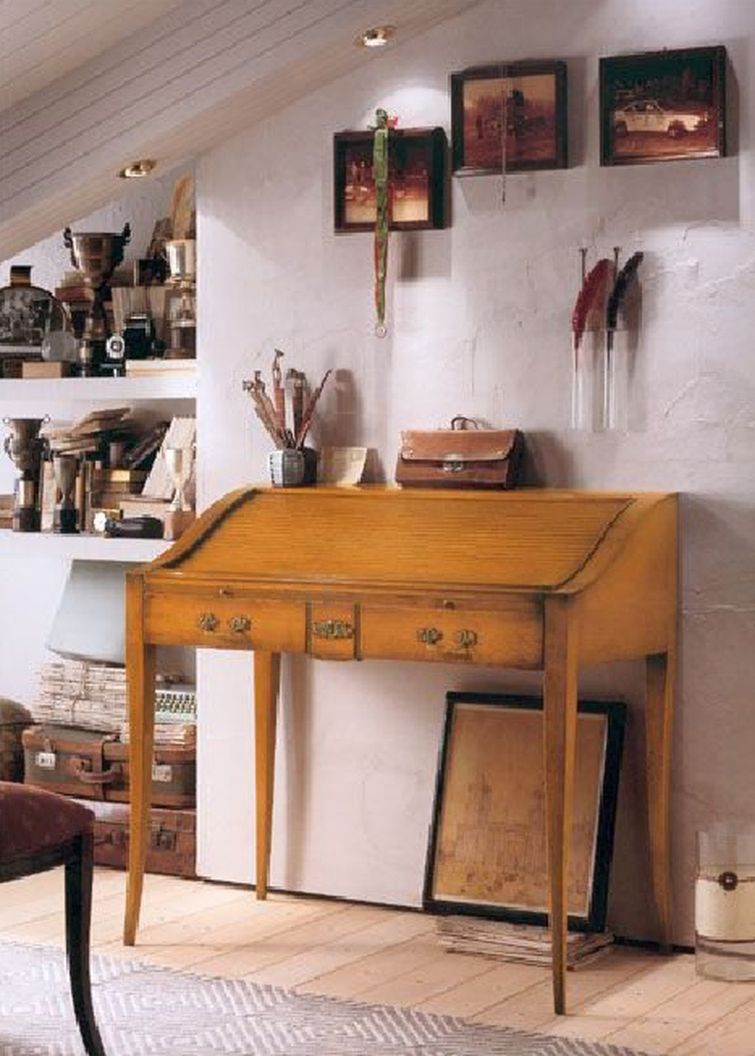 Console with drawers, PREGNO