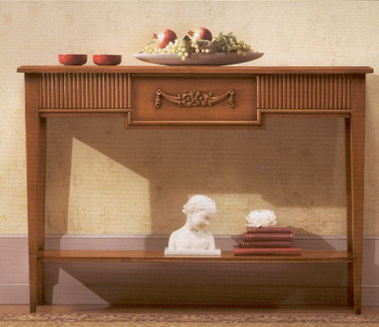 Console in classical style, PREGNO