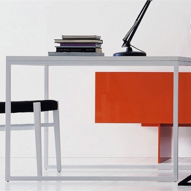 The Class chair without armrests