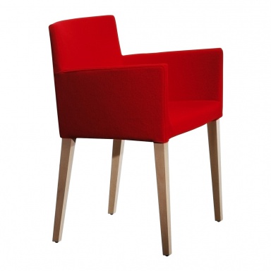 Classica Soft chair with armrests