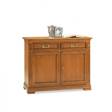 dresser-chest of drawers 