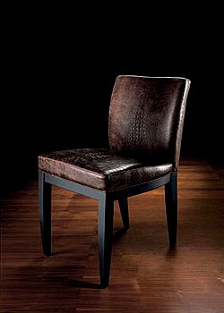 Chair in leather upholstery, INNOVA - SMANIA