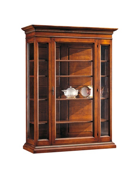 Showcase made of solid wood, Selva