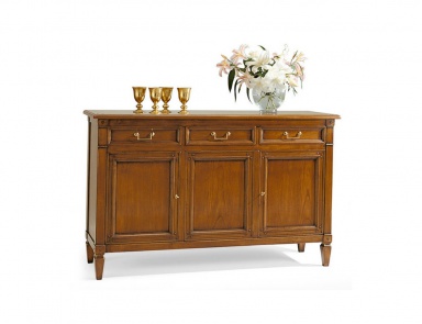 Dresser made of wood, Selva