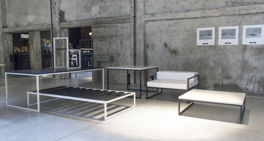 Coffee table Fronzoni 64, Cappellini