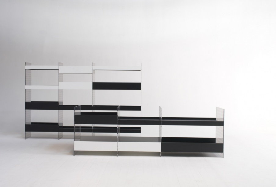 The rack on a steel frame with MDF shelves from the B-Side, Moroso