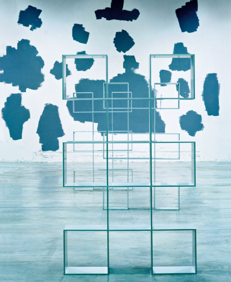 The rack on the frame of aluminum Pause, Moroso