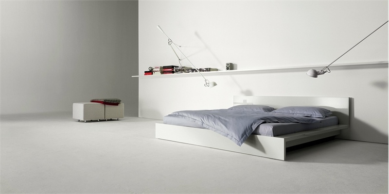 Double L bed, Interluebke