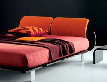 Bed on a frame of wood Gioia, Miniforms