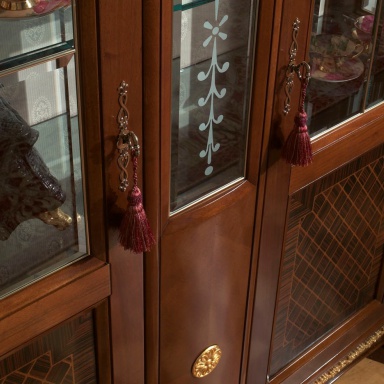 set for the dining room Mobili