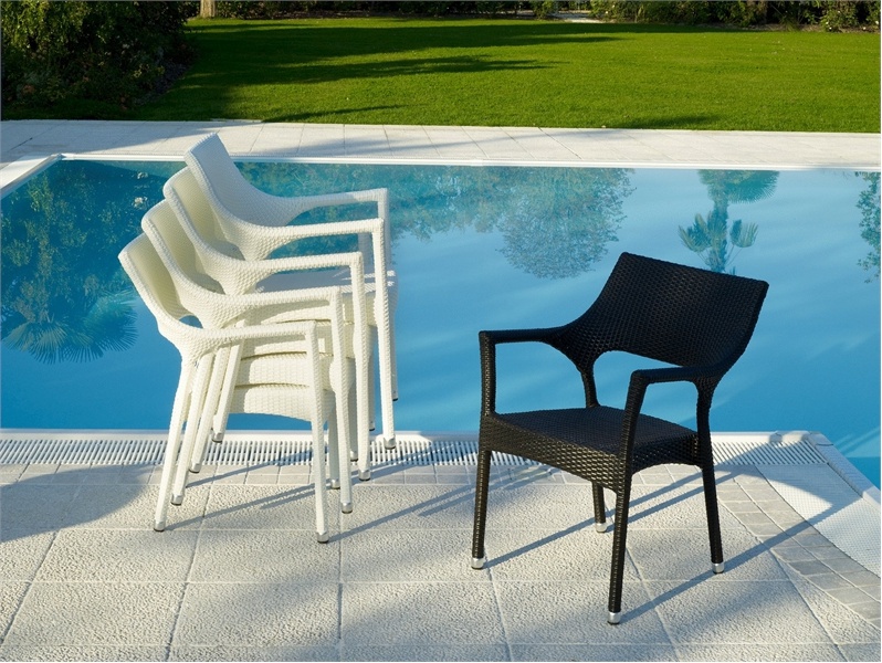 Chair Cafenoir, Varaschin