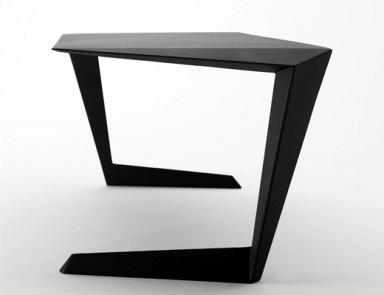 Dining table, Casamania