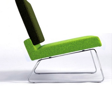 A chair without armrests, Casamania