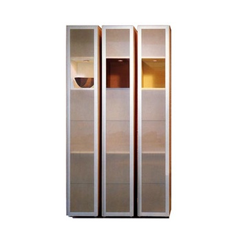 Showcase Alto 02, Horm