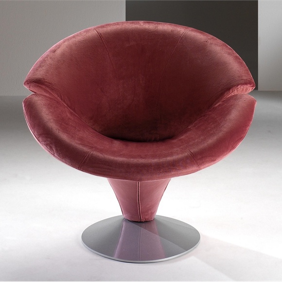 A chair without armrests, FLOWER - Giovannetti