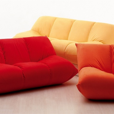 The PAPILLON sofa