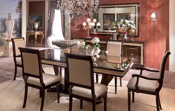 Chair with soft padding on the Arcade Royale, Turri