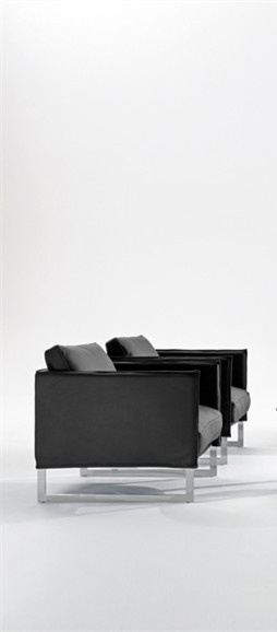 Chair with armrests, LIVINGSTON Armchair - Saba Italia