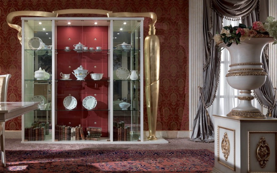 Showcase in solid wood and glass The Palm, Turri