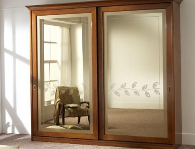 Wardrobe, at the stilema stand