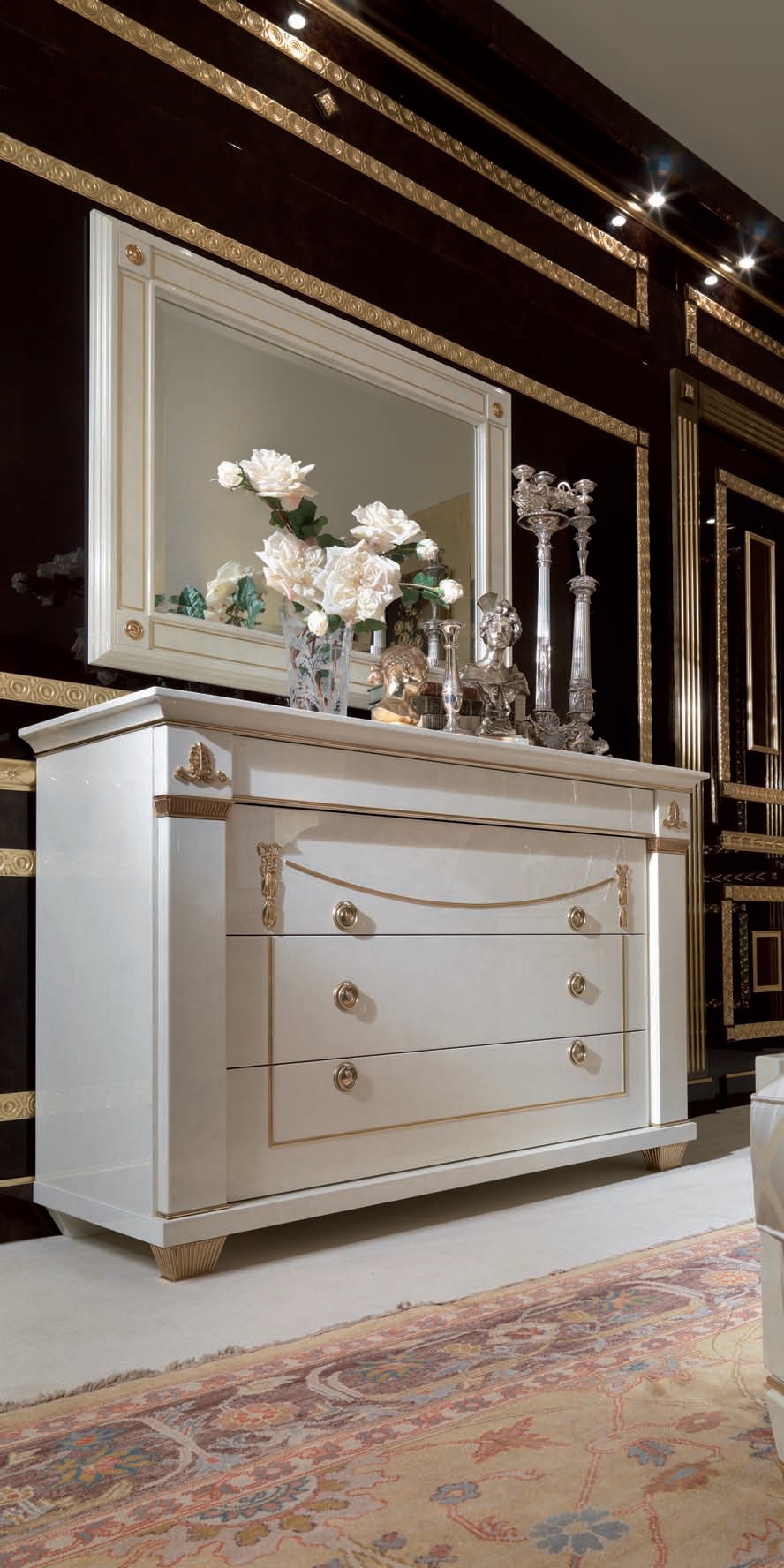 Dresser in solid wood with 4 drawers Arcade, Turri