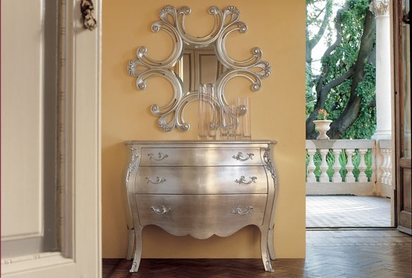 A chest of drawers on high legs, Como - Minotti Luigi & Benigno