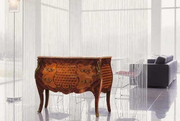 A chest of drawers on high legs, Elite Comodino - Minotti Luigi & Benigno