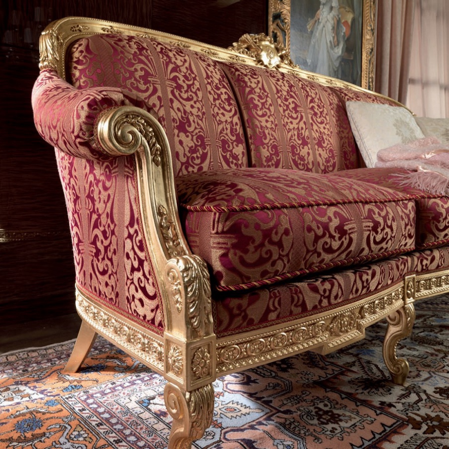 Three-seater sofa with hand carved Otello Turri