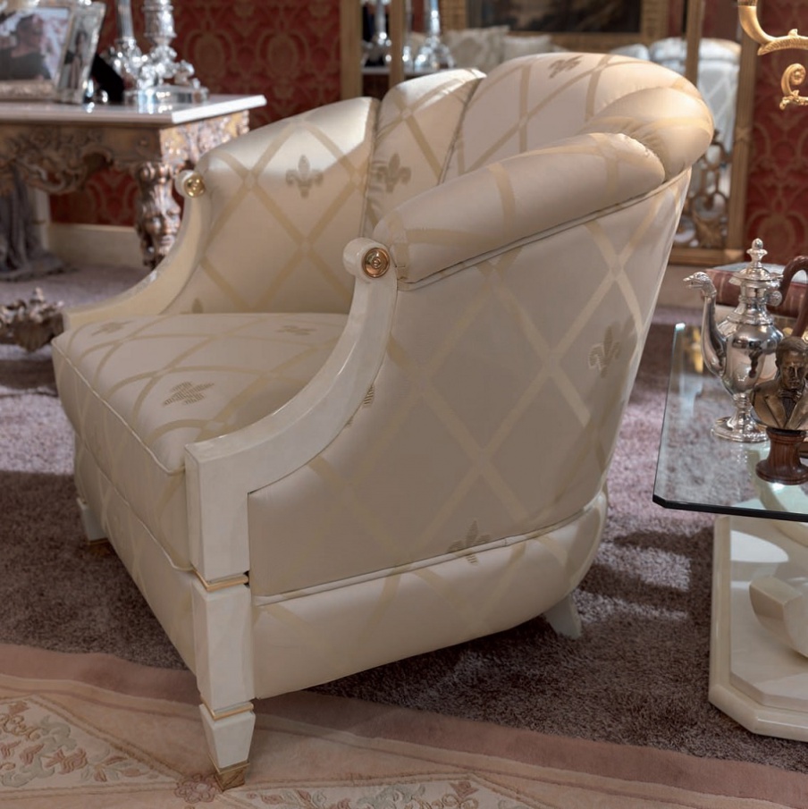 Chair made of solid wood Mira, Turri