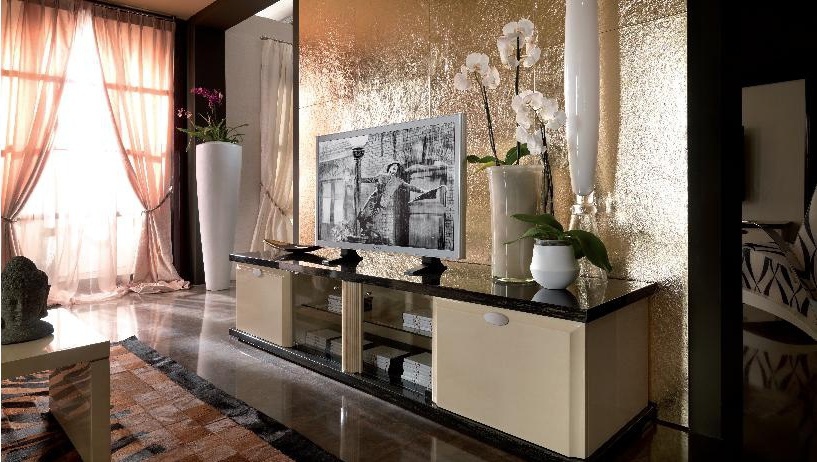 Furniture for TV, Turri