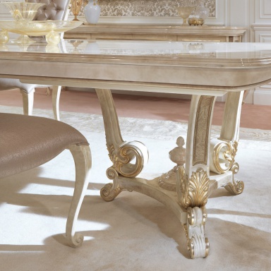 Dining table Baroque 