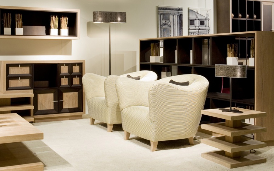 Chair with legs in cherry wood A1296/1, Annibale Colombo