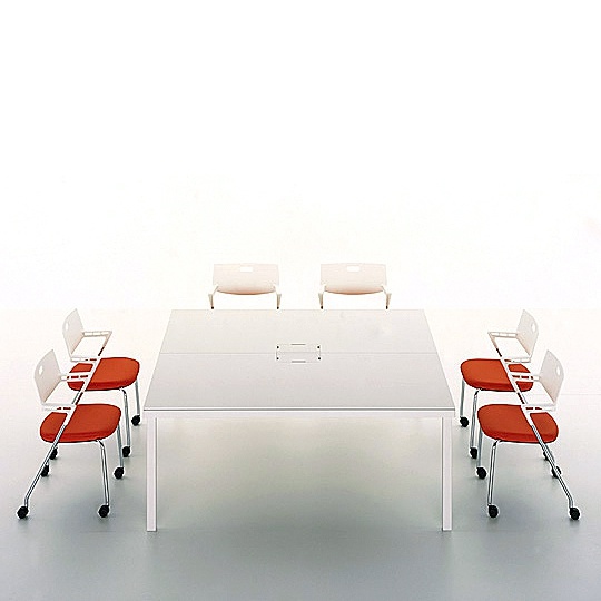 Model One Ad, Vitra
