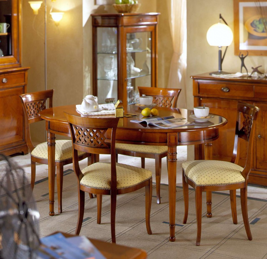 Dining table, Busatto