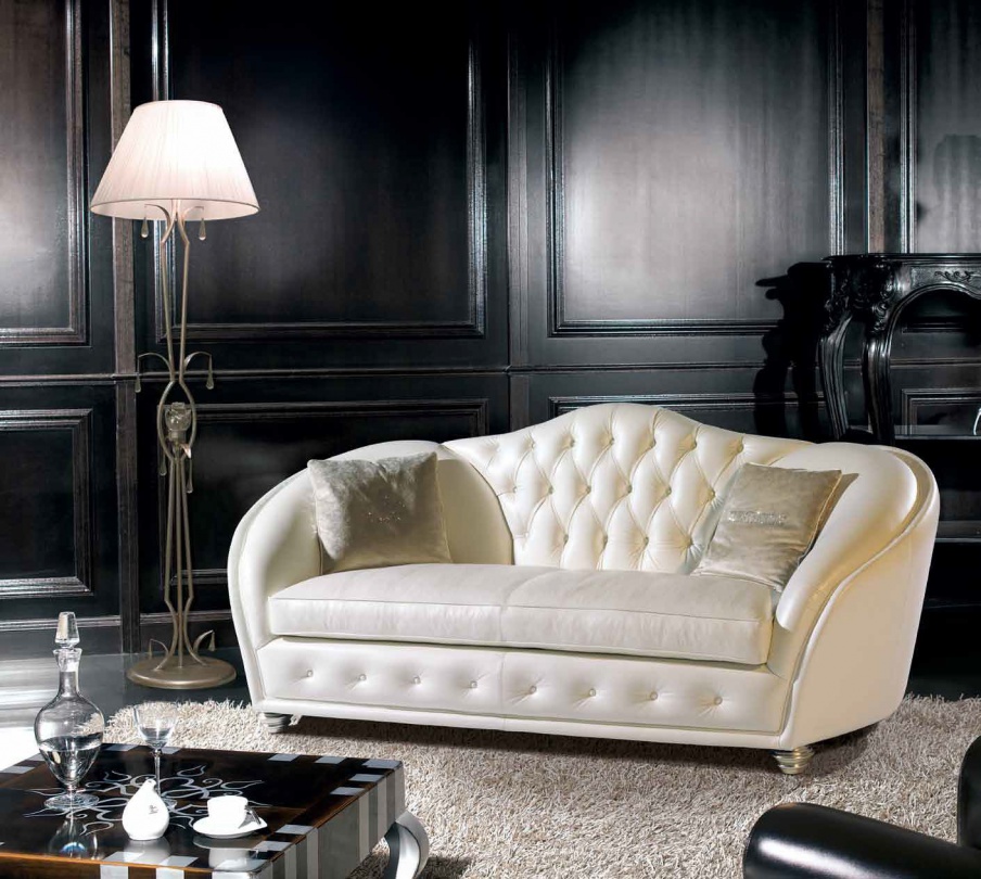 Sofa Dionisio, Epoque