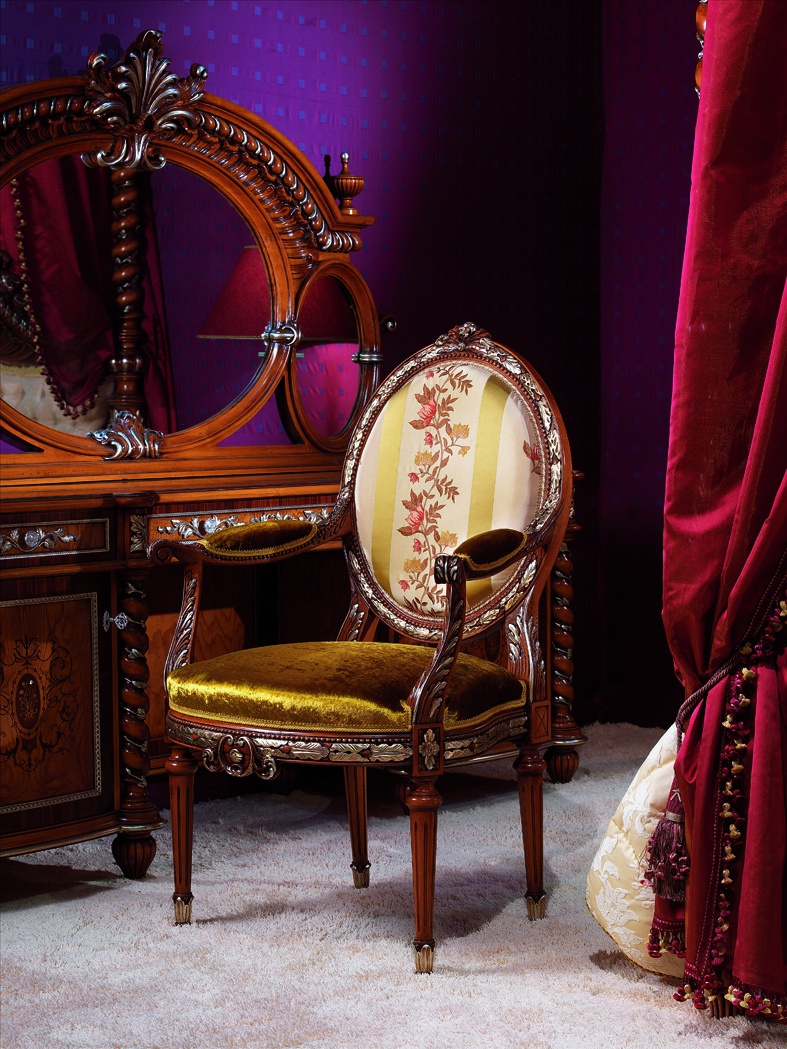 Chair with armrests, Carlo Asnaghi