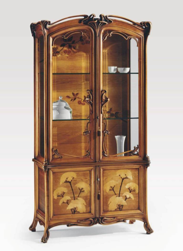 A snack bar with a glazed fa?ade, C. L. Italia