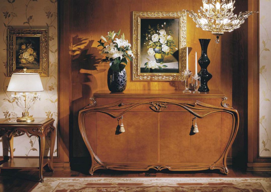 Wooden chest of drawers, C. L. Italia