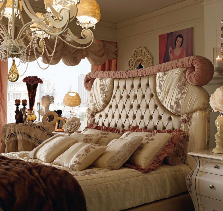 Double bed, BM Style