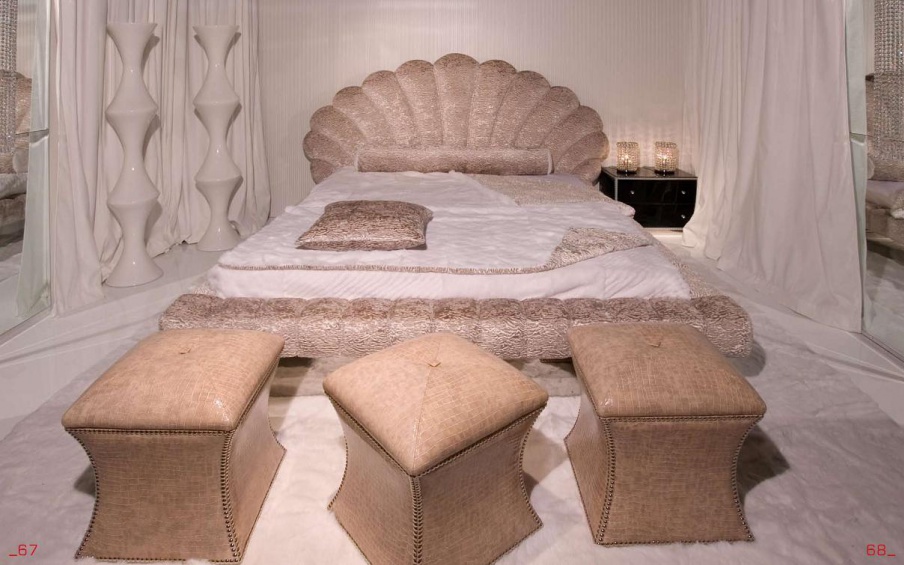 Set bedroom headboard rocaille, Cornelio Cappellini