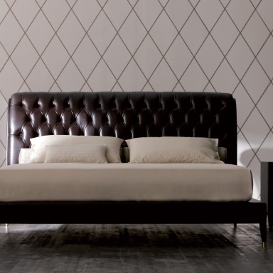 The Iris Bed Classic