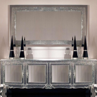 Chest Cornelio Cappellini