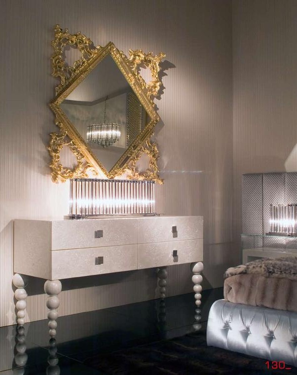 Dresser with four drawers, Cornelio Cappellini