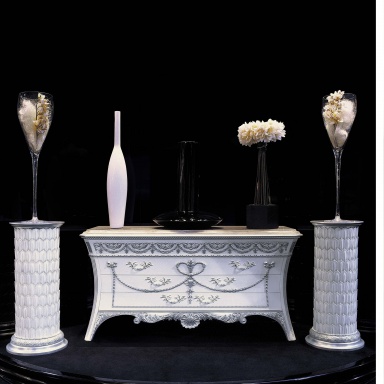 The Silhouette Chest Of Drawers Lyon