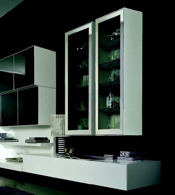 Showcase made of solid wood, Prealpi