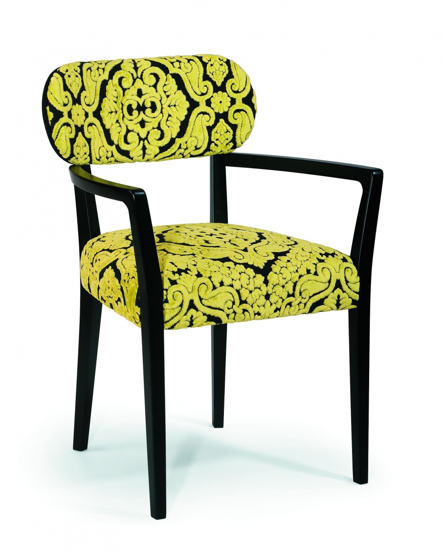 Chair with armrests Bylux, Prototipo